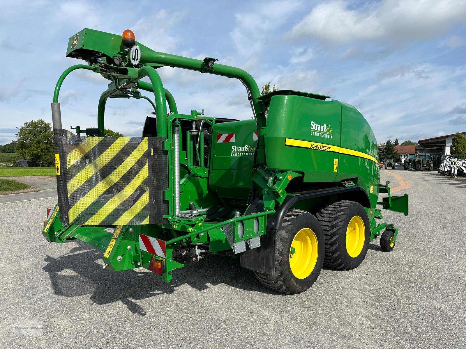 Press-/Wickelkombination des Typs John Deere C441 R, Gebrauchtmaschine in Antdorf (Bild 4)