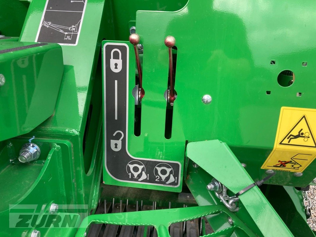 Press-/Wickelkombination du type John Deere C441R, Gebrauchtmaschine en Kanzach (Photo 15)