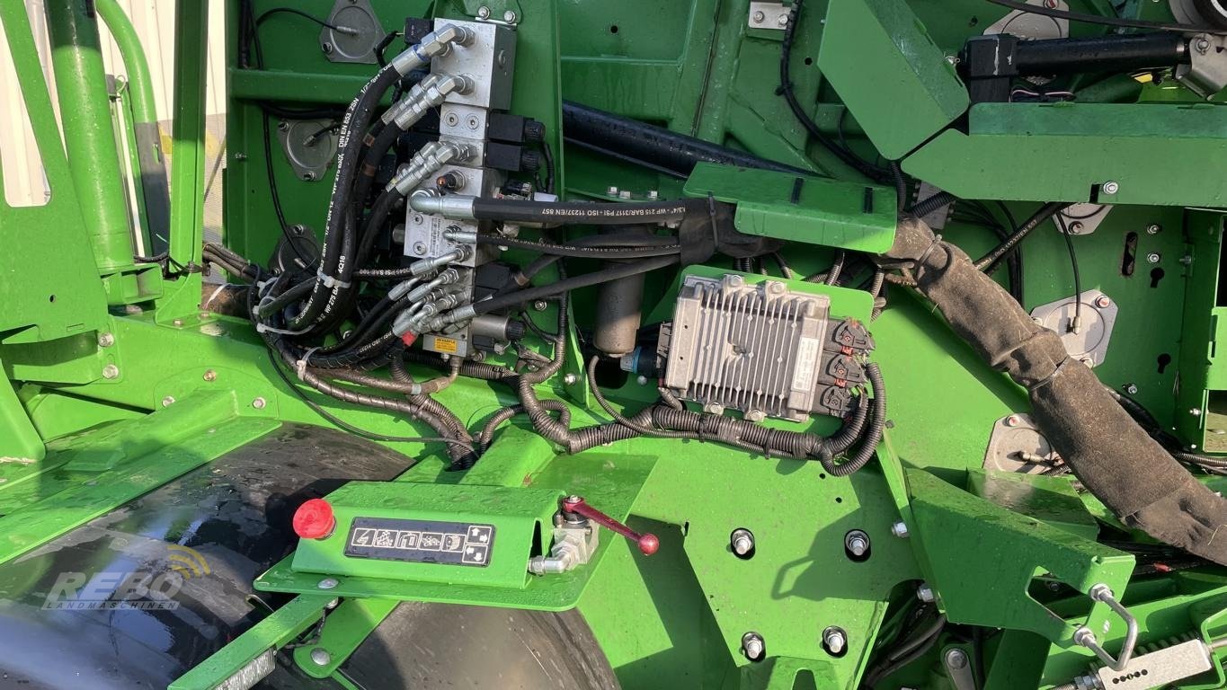 Press-/Wickelkombination del tipo John Deere C441R, Gebrauchtmaschine In Aurich (Immagine 13)