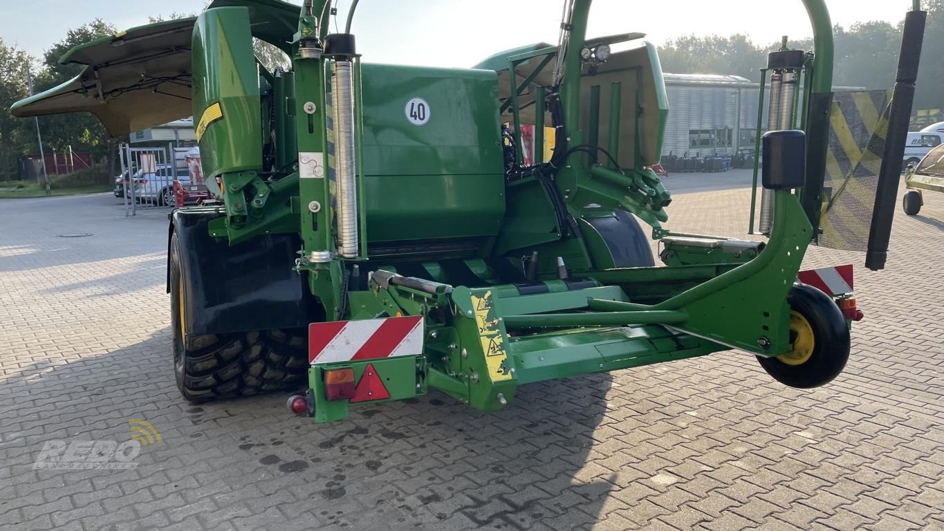 Press-/Wickelkombination Türe ait John Deere C441R, Gebrauchtmaschine içinde Aurich (resim 25)