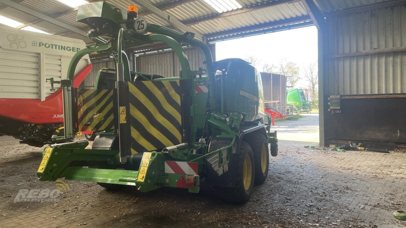 Press-/Wickelkombination typu John Deere FESTKAMMER-KOMBIPRESSE C441R, Neumaschine v Aurich (Obrázek 5)