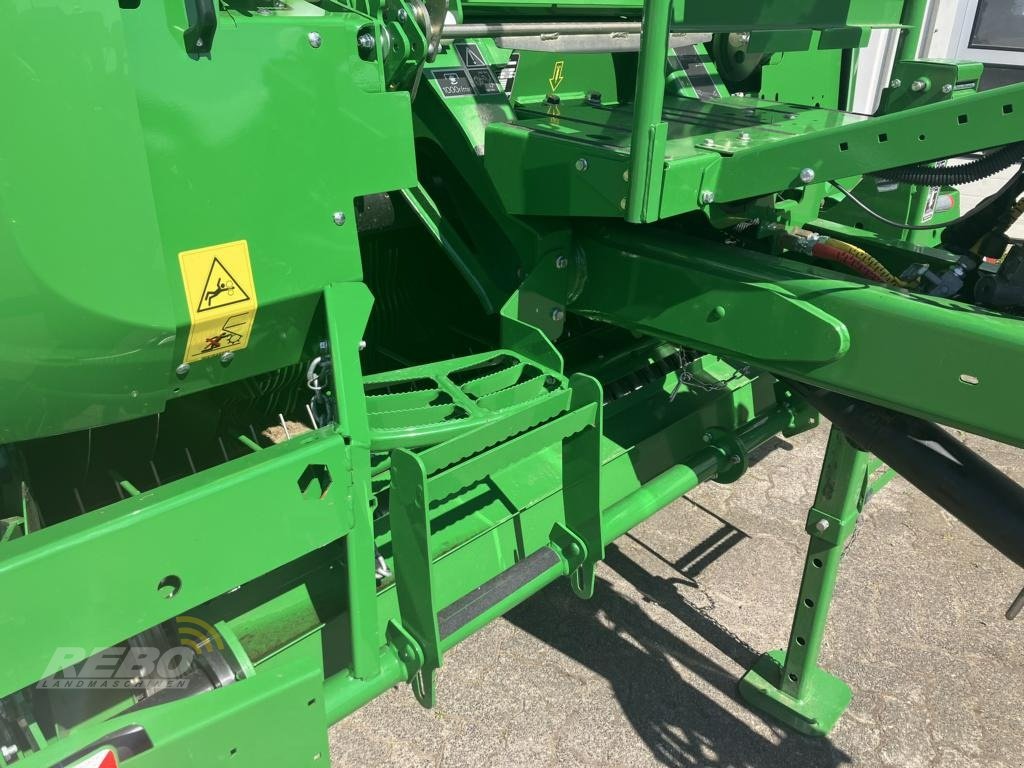 Press-/Wickelkombination του τύπου John Deere FESTKAMMER-KOMBIPRESSE C441R, Gebrauchtmaschine σε Albersdorf (Φωτογραφία 7)