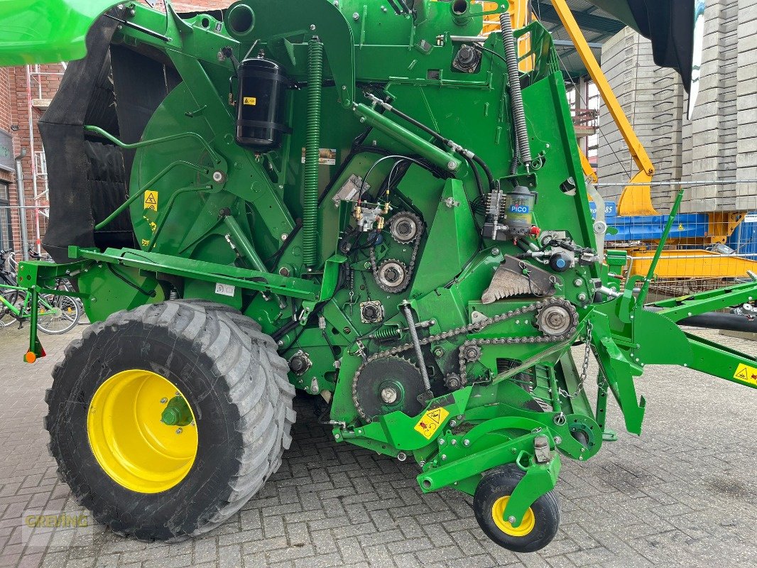 Press-/Wickelkombination typu John Deere V451R, Gebrauchtmaschine v Ahaus (Obrázok 11)