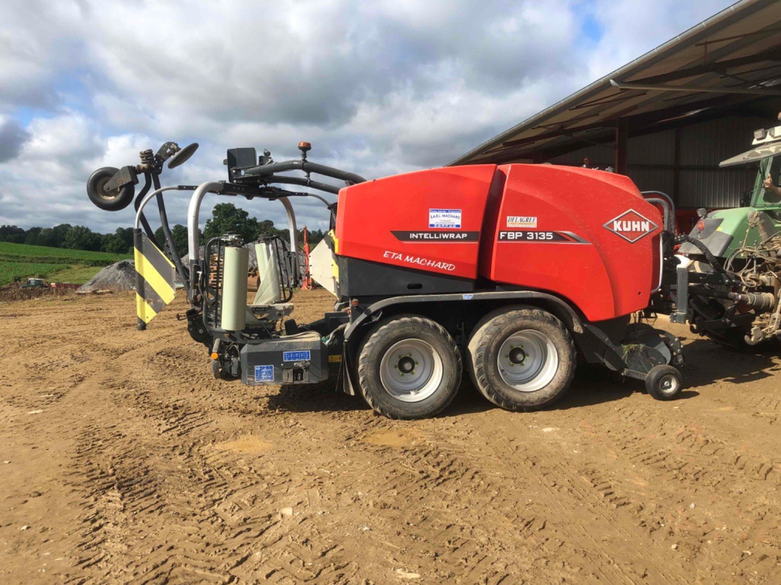 Press-/Wickelkombination van het type Kuhn FBP, Gebrauchtmaschine in Le Horps (Foto 11)