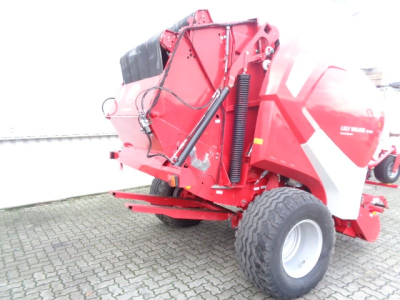 Press-/Wickelkombination du type Lely RP 445, Gebrauchtmaschine en Holle- Grasdorf (Photo 3)