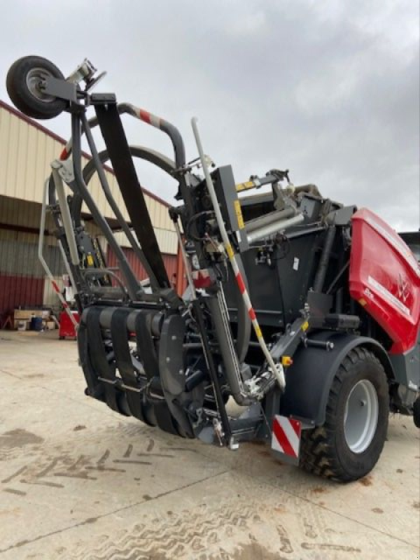 Press-/Wickelkombination van het type Massey Ferguson Protec 4160 V, Gebrauchtmaschine in LIZAC (Foto 6)