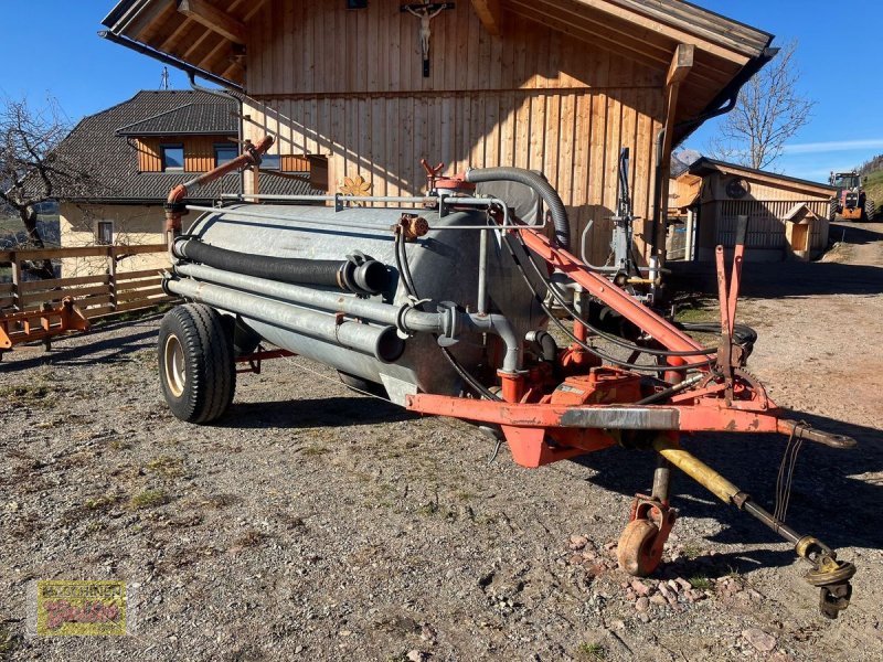 Pumpfass του τύπου Bauer Kombifass 3000L mit Werfer, Gebrauchtmaschine σε Kötschach (Φωτογραφία 1)