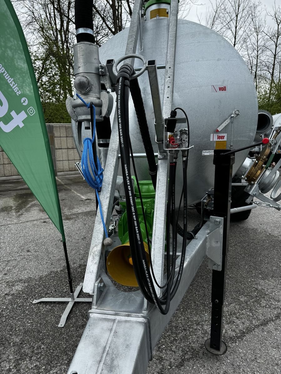 Pumpfass des Typs Bauer Vakuumfass V 83, Neumaschine in Bergheim (Bild 2)