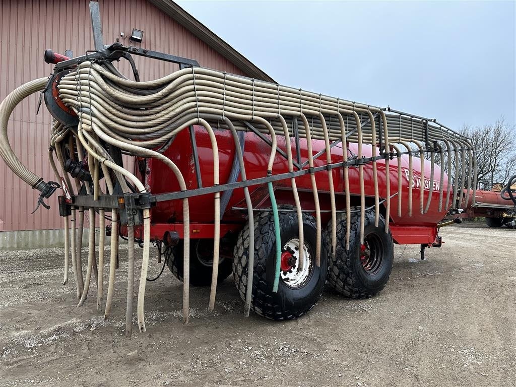 Pumpfass от тип Bs Vogenen 20 tons Boggie m/Harsø 20m slangebom, Gebrauchtmaschine в Nykøbing Mors (Снимка 3)