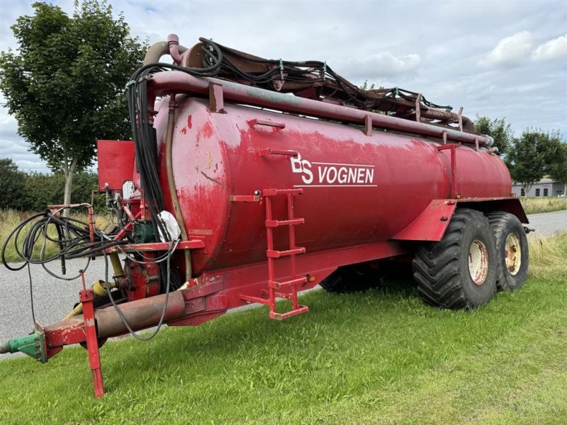 Pumpfass typu Bs Vogenen 20 tons med lang kran og lift, Gebrauchtmaschine w Hadsten