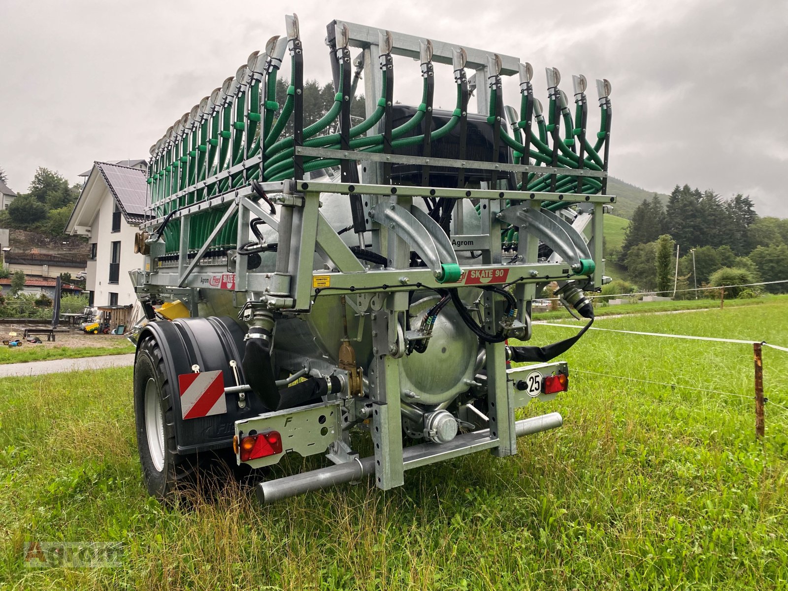 Pumpfass del tipo Fliegl PFW 8600 MAXX Line + Skate 90, Neumaschine en Meißenheim-Kürzell (Imagen 6)