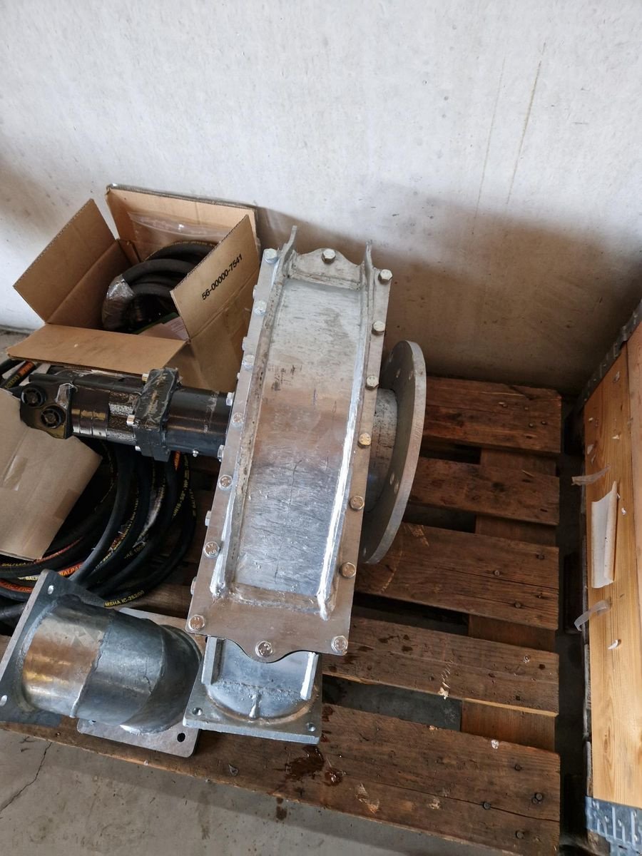 Pumpfass del tipo Fliegl Turbobefüller Typ 460, Neumaschine In Grünbach (Immagine 4)