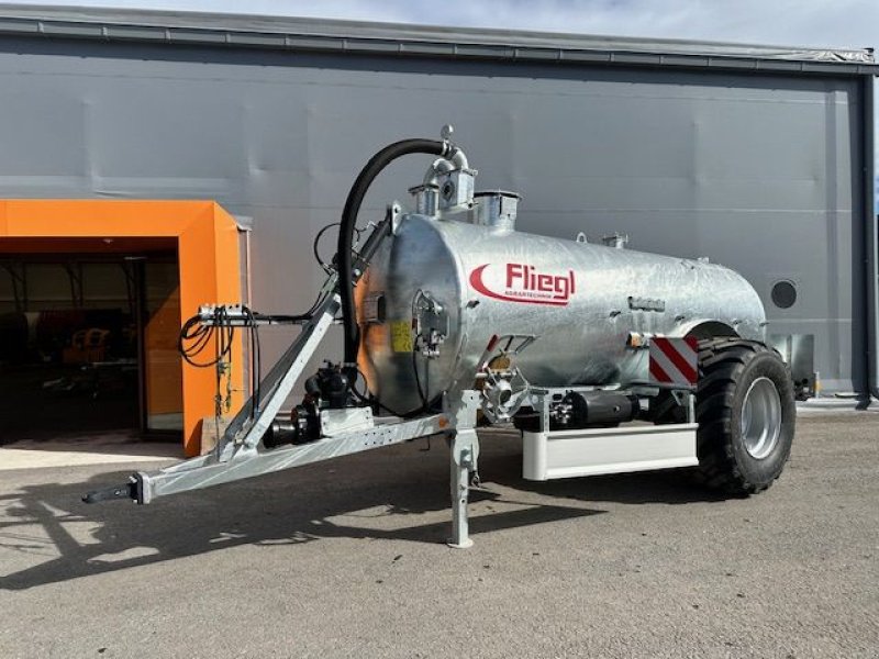 Pumpfass des Typs Fliegl Vakuumfass 7500l Jumbo Line Güllefass, Neumaschine in Tamsweg