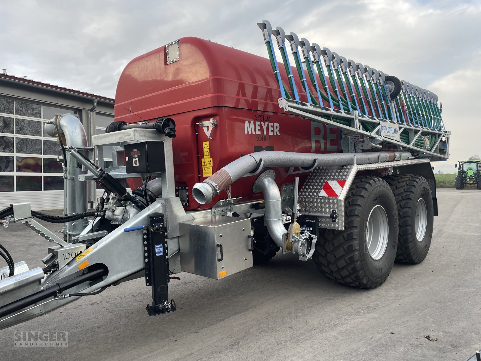 Pumpfass Türe ait Meyer-Lohne MLS 16000 mit Bomech Farmer 15, Neumaschine içinde Ebenhofen (resim 10)