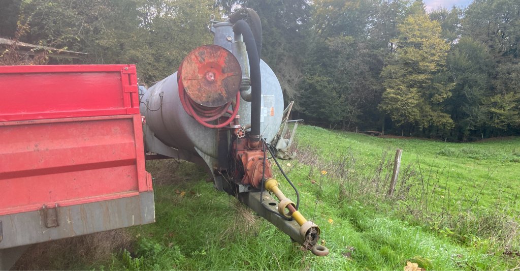 Pumpfass del tipo Pichon 5000 L, Gebrauchtmaschine In UZERCHE (Immagine 2)