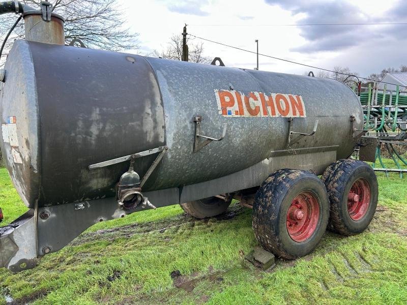 Pumpfass tip Pichon 8000L, Gebrauchtmaschine in LANDIVISIAU (Poză 1)