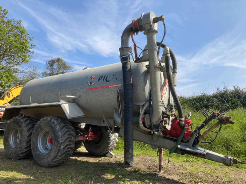 Pumpfass tip Pichon TCI 14200, Gebrauchtmaschine in CONDE SUR VIRE (Poză 1)