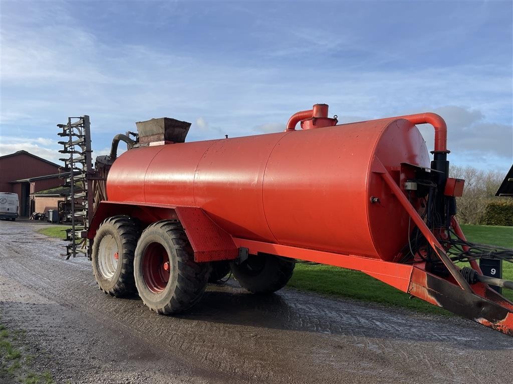 Pumpfass of the type Sonstige 15 tons Inkl Gyllepumpe JOS, Græs nedfælder og Sortjords nedfælder, Gebrauchtmaschine in Ribe (Picture 1)