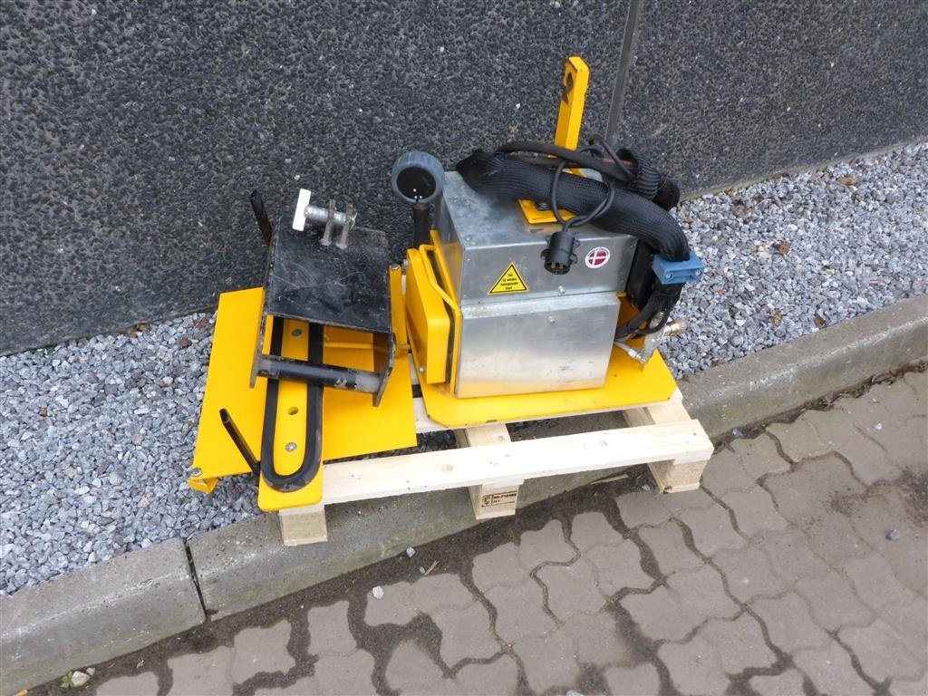 Pumpfass Türe ait Sonstige asp hydraulisk vacum sug med kantstens adaptor, Gebrauchtmaschine içinde Nørresundby (resim 2)