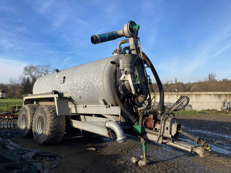 Pumpfass Türe ait Sonstige EXR 24, Gebrauchtmaschine içinde CONDE SUR VIRE