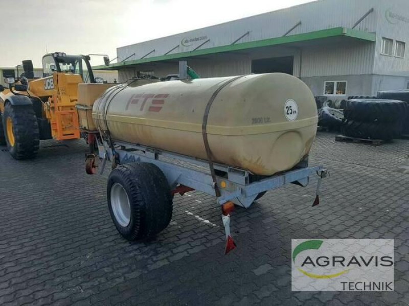 Pumpfass del tipo Sonstige PUMPTANKWAGEN, Gebrauchtmaschine en Calbe / Saale (Imagen 3)