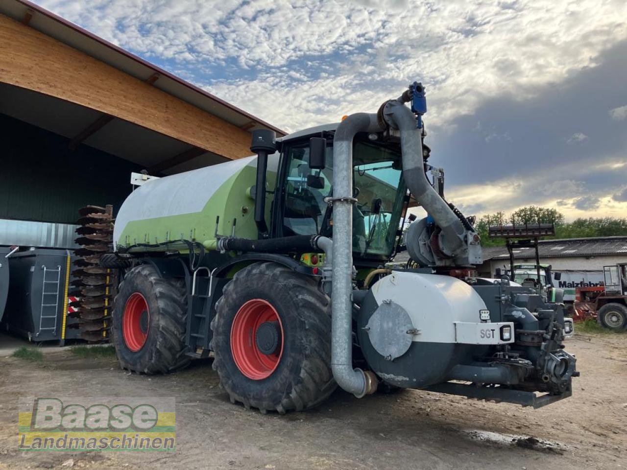 Pumpfass of the type Sonstige SGT Guelleaufbau fuer Claas Xerion 3800 VC, Gebrauchtmaschine in Holthof (Picture 2)