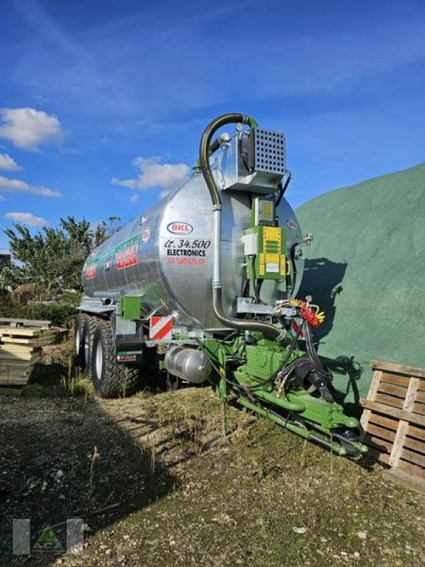 Pumpfass of the type VAIA Vaia MB340-34400l, Neumaschine in Markt Hartmannsdorf (Picture 7)