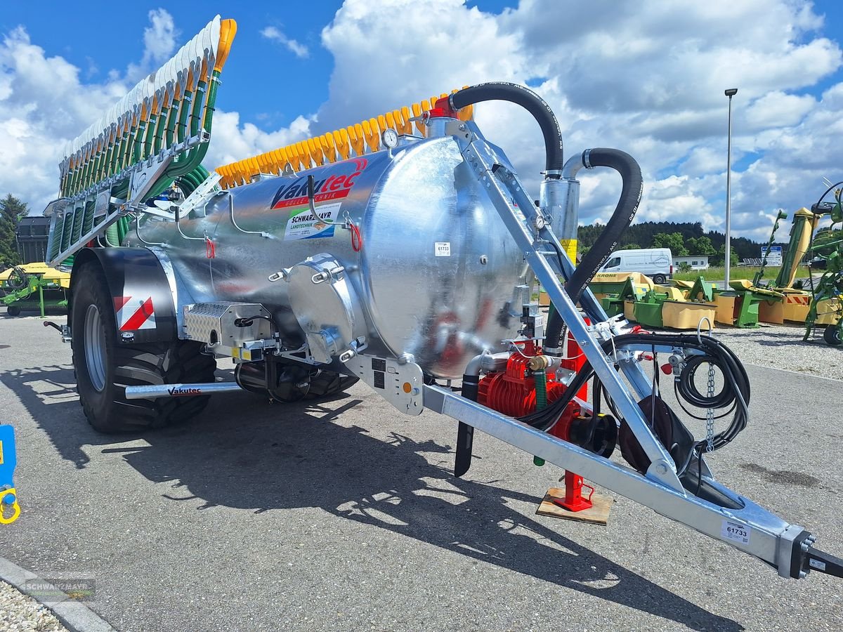 Pumpfass des Typs Vakutec VA 8600 + Schleppschuhverteiler, Neumaschine in Gampern (Bild 3)