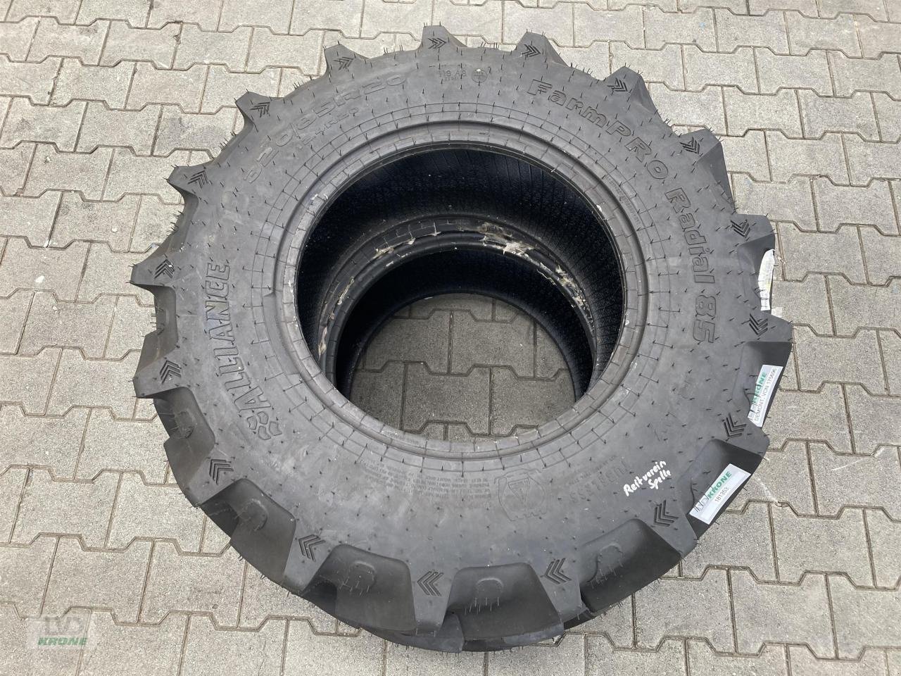 Rad Türe ait Alliance 320/85R20, Gebrauchtmaschine içinde Spelle (resim 2)