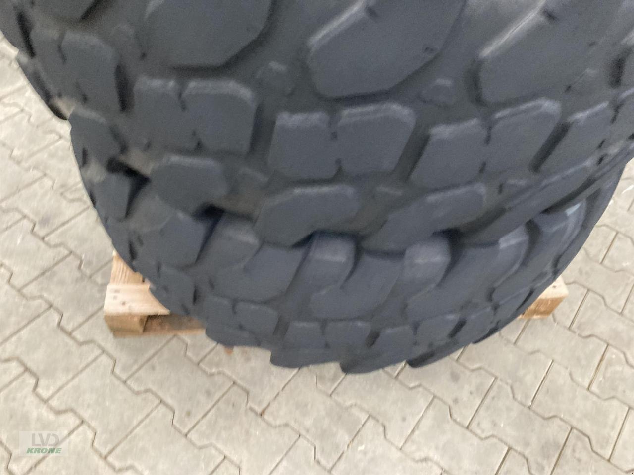 Rad des Typs Alliance 500/70R24, Gebrauchtmaschine in Spelle (Bild 5)