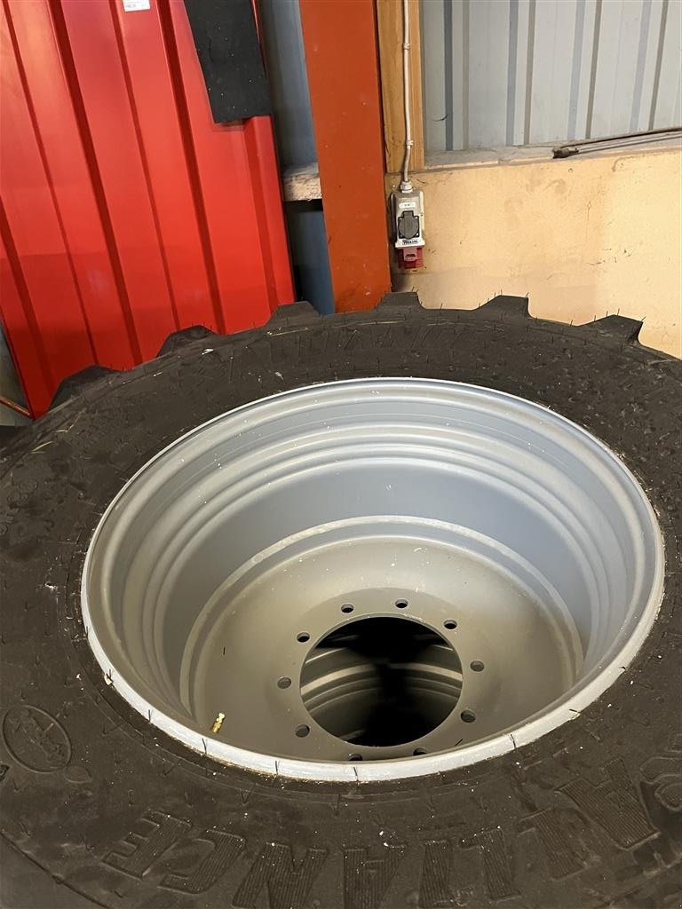 Rad del tipo Alliance 710/60 R30 VF dæk med fælge, Gebrauchtmaschine en Løgstør (Imagen 1)