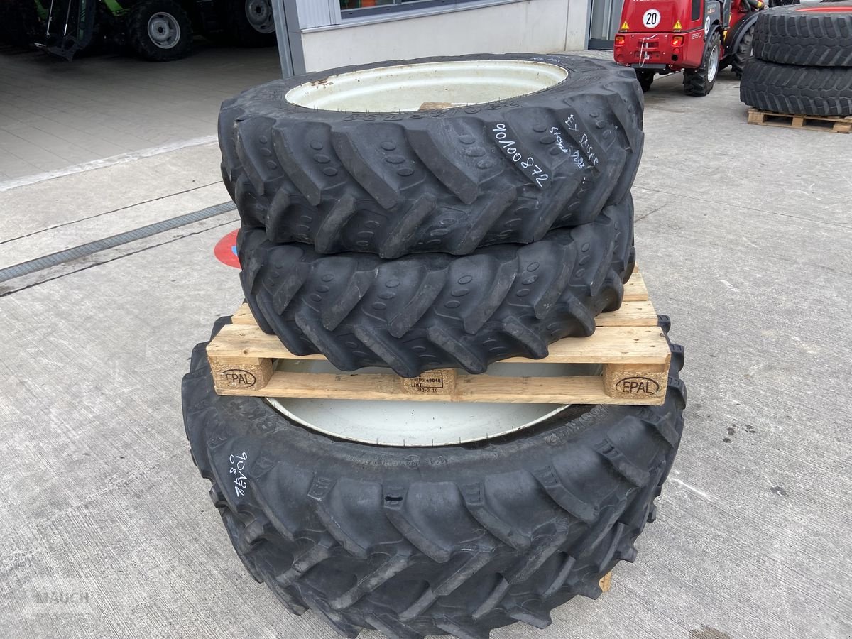 Rad tipa BKT 280/85R28 + 300/85R42 zu Steyr 9094, Gebrauchtmaschine u Burgkirchen (Slika 3)