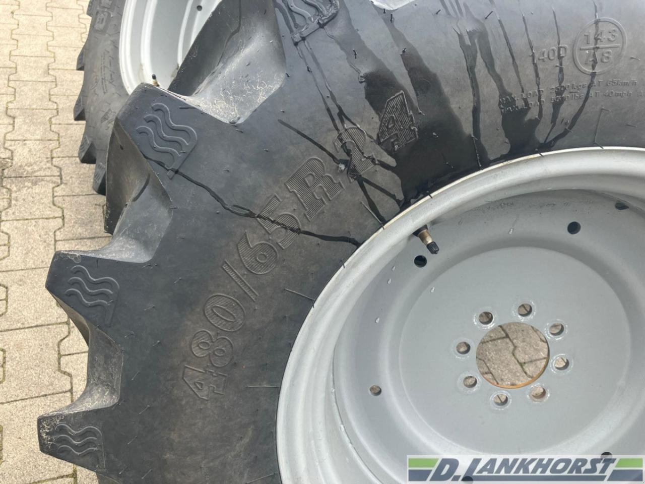 Rad tip BKT 2x 480/65R24 99%, Neumaschine in Südlohn (Poză 4)