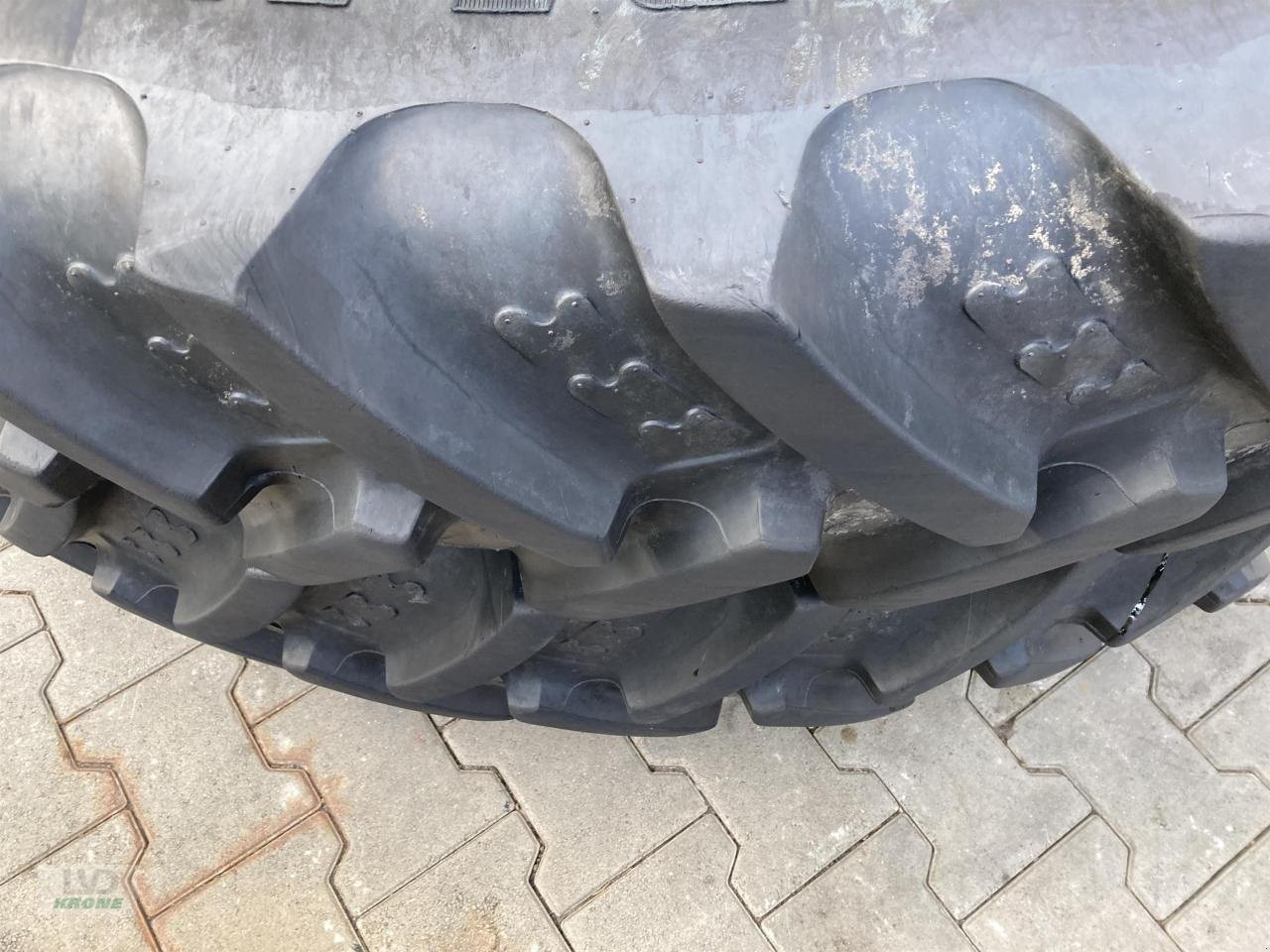 Rad tip BKT 320/90R54, Gebrauchtmaschine in Spelle (Poză 3)