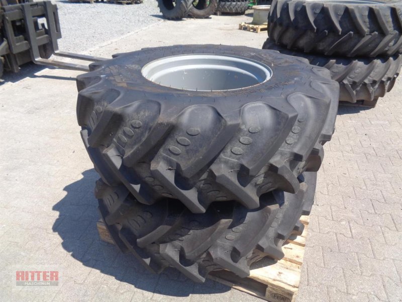 Rad des Typs BKT 420/85R24 480/70R38, Gebrauchtmaschine in Zell a. H.