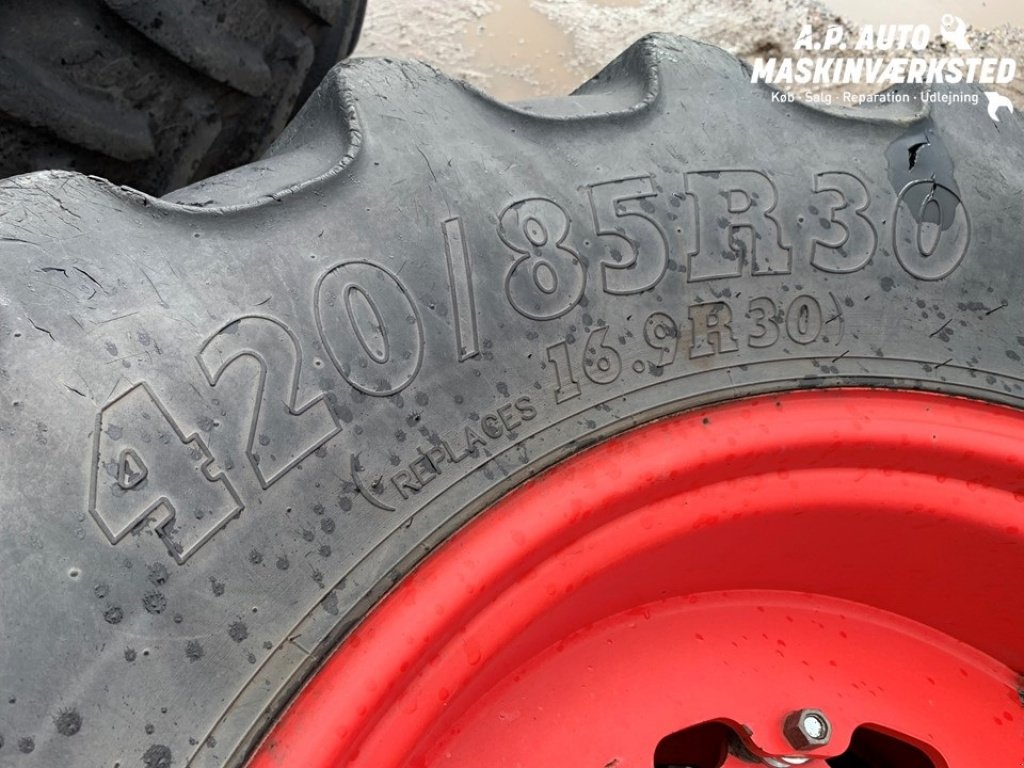 Rad от тип BKT 480/80R42///18.4R42 420/85 R30 - 480/80 R46, Gebrauchtmaschine в Ikast (Снимка 5)