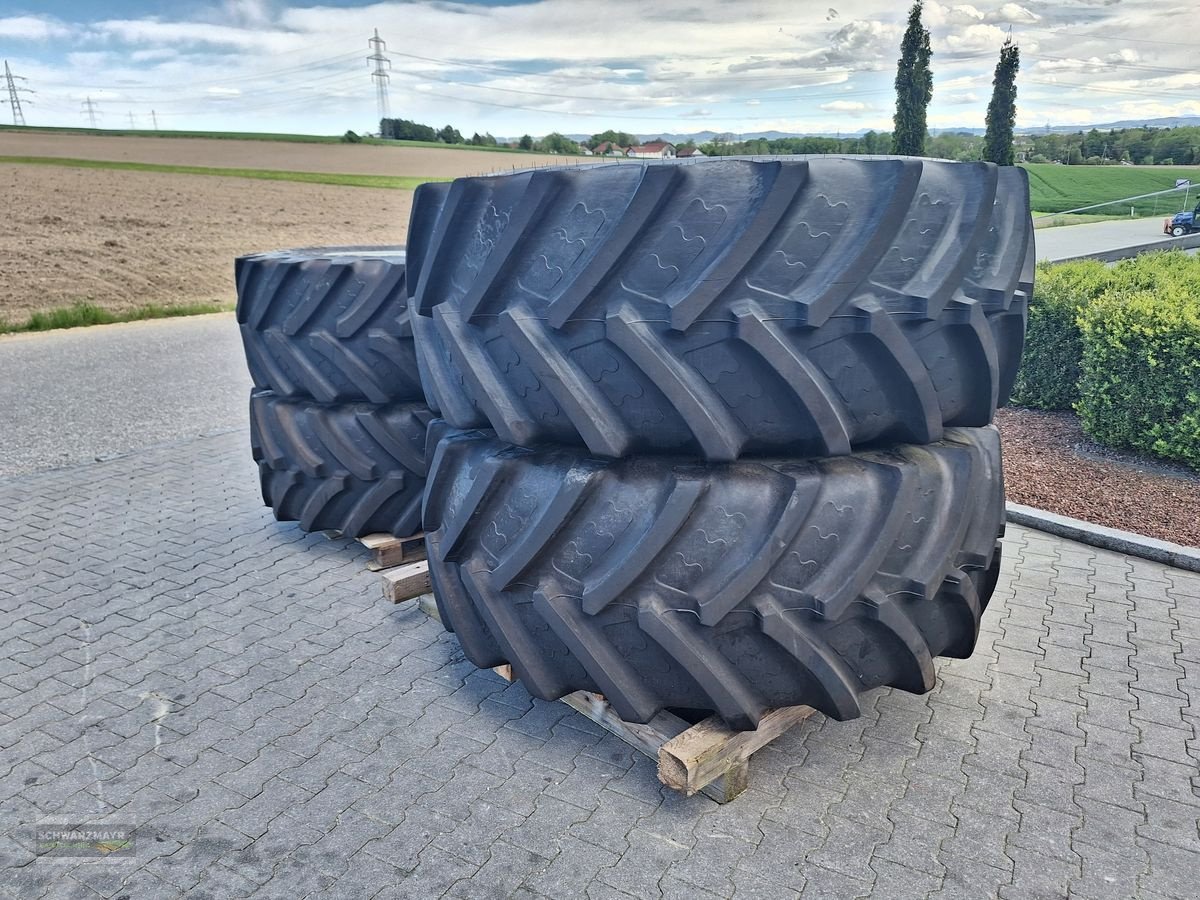 Rad Türe ait BKT 710/70R38+600/65R28 Kompletträder, Gebrauchtmaschine içinde Aurolzmünster (resim 2)