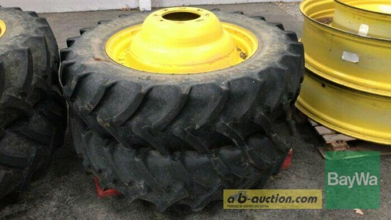 Rad des Typs Continental 340/85R48 AC85/ 320/90R32 AC85, Gebrauchtmaschine in Mindelheim (Bild 12)