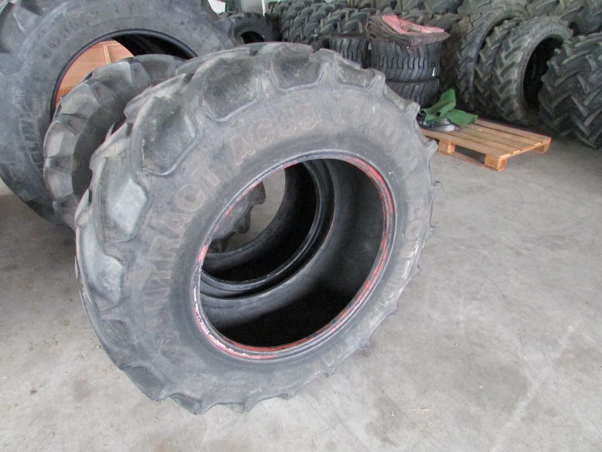 Rad des Typs Continental 380/85R28, Gebrauchtmaschine in Saxen (Bild 1)