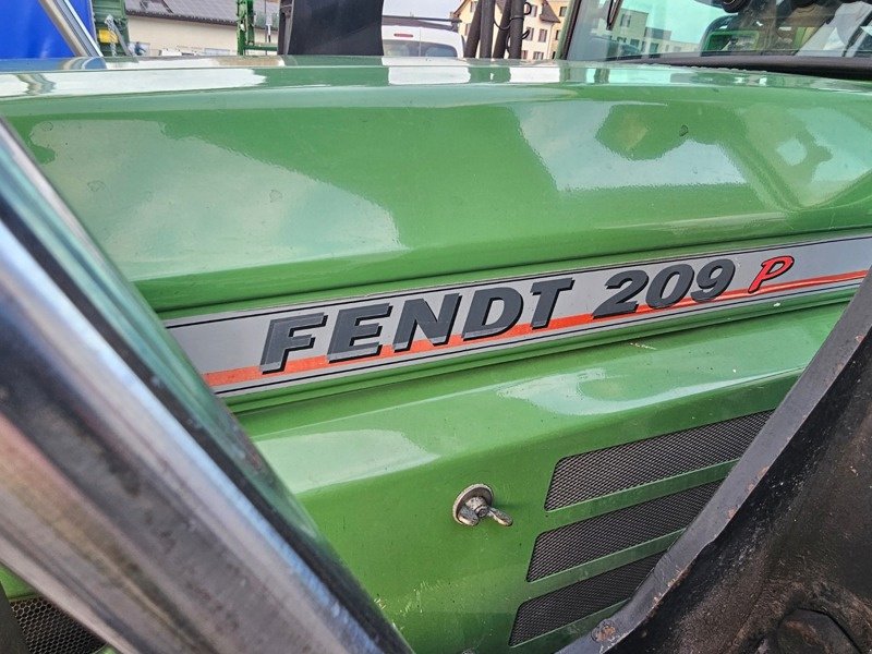 Rad типа Fendt 209P, Gebrauchtmaschine в Altendorf (Фотография 11)