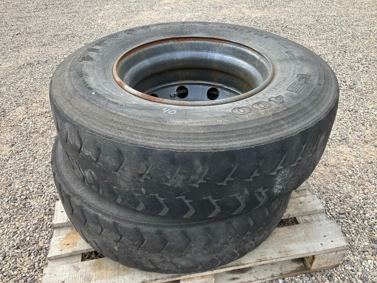 Rad typu Firestone 315/80 R22.5, Gebrauchtmaschine v Tim (Obrázok 1)