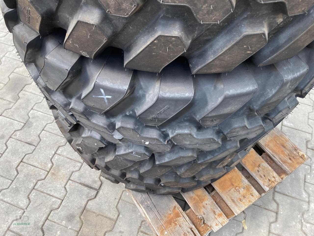 Rad typu Firestone 405/70R18, Gebrauchtmaschine v Spelle (Obrázok 3)