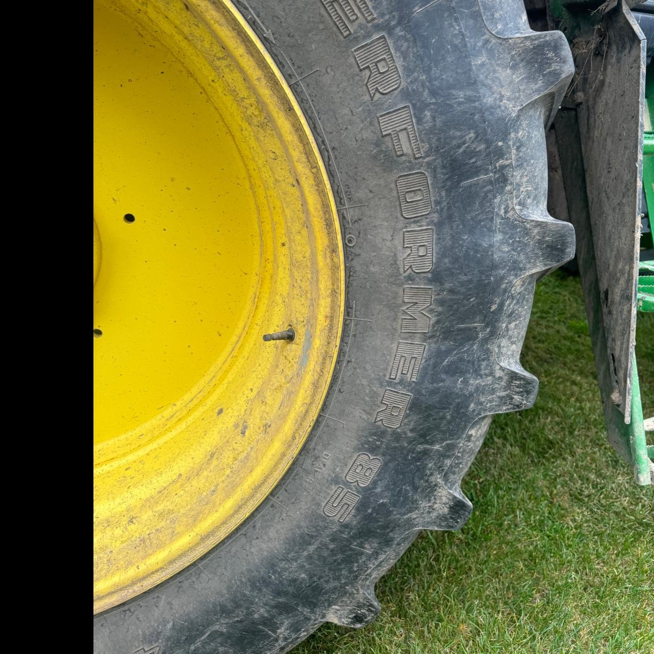 Rad типа Firestone 460/85 R38 und 420/70 R 28 auf John Deere Felge, Gebrauchtmaschine в Könnern (Фотография 3)