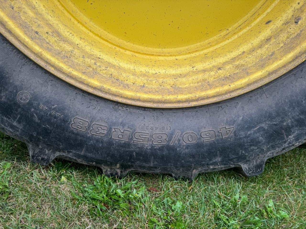 Rad del tipo Firestone 460/85 R38 und 420/70 R 28 auf John Deere Felge, Gebrauchtmaschine en Könnern (Imagen 4)