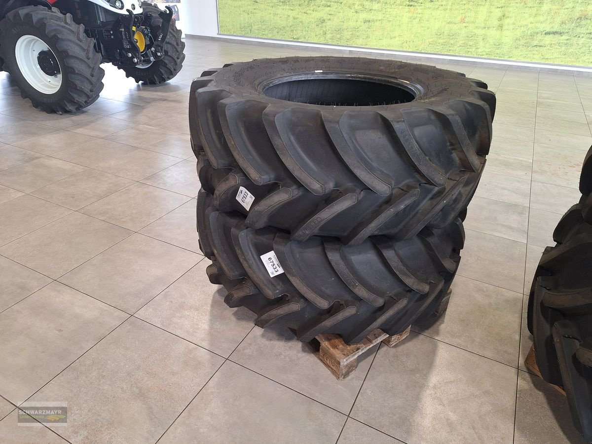 Rad van het type Firestone 540/65R28, Neumaschine in Gampern (Foto 5)