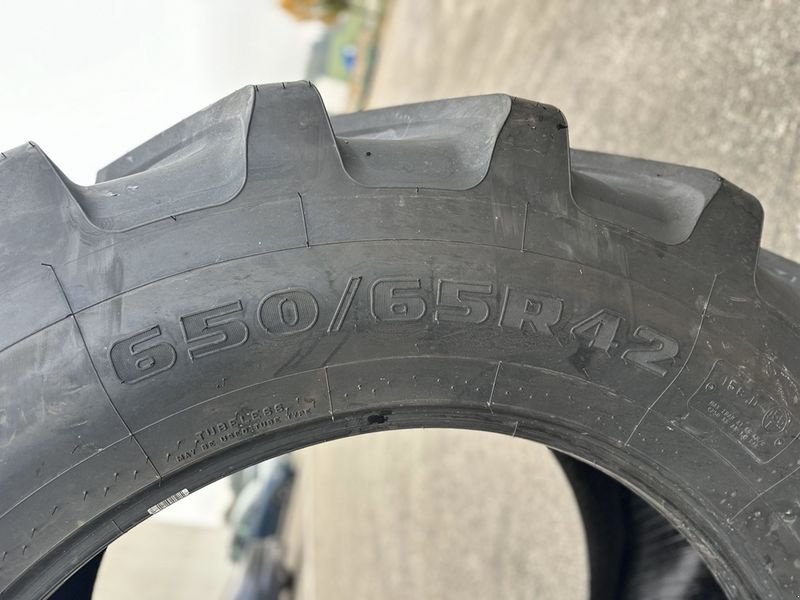 Rad del tipo Firestone 650/65 R 42 TL Maxi Traction 65 Reifen, Neumaschine In St. Marienkirchen (Immagine 6)