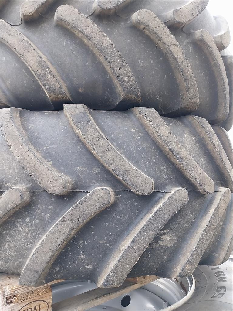 Rad of the type Firestone 650/65 R38 650/65R38 og 540/65R28, Gebrauchtmaschine in Danmark (Picture 2)