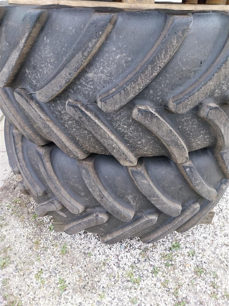 Rad Türe ait Firestone 650/65 R38 650/65R38 og 540/65R28, Gebrauchtmaschine içinde Danmark (resim 1)