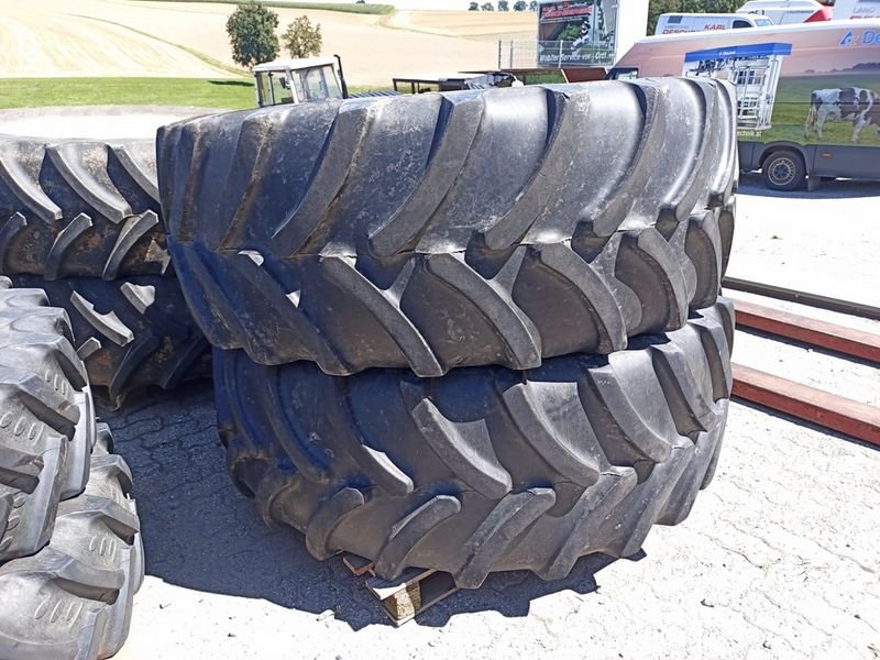 Rad tipa Firestone 650/65R38 Reifen, Gebrauchtmaschine u St. Marienkirchen (Slika 1)