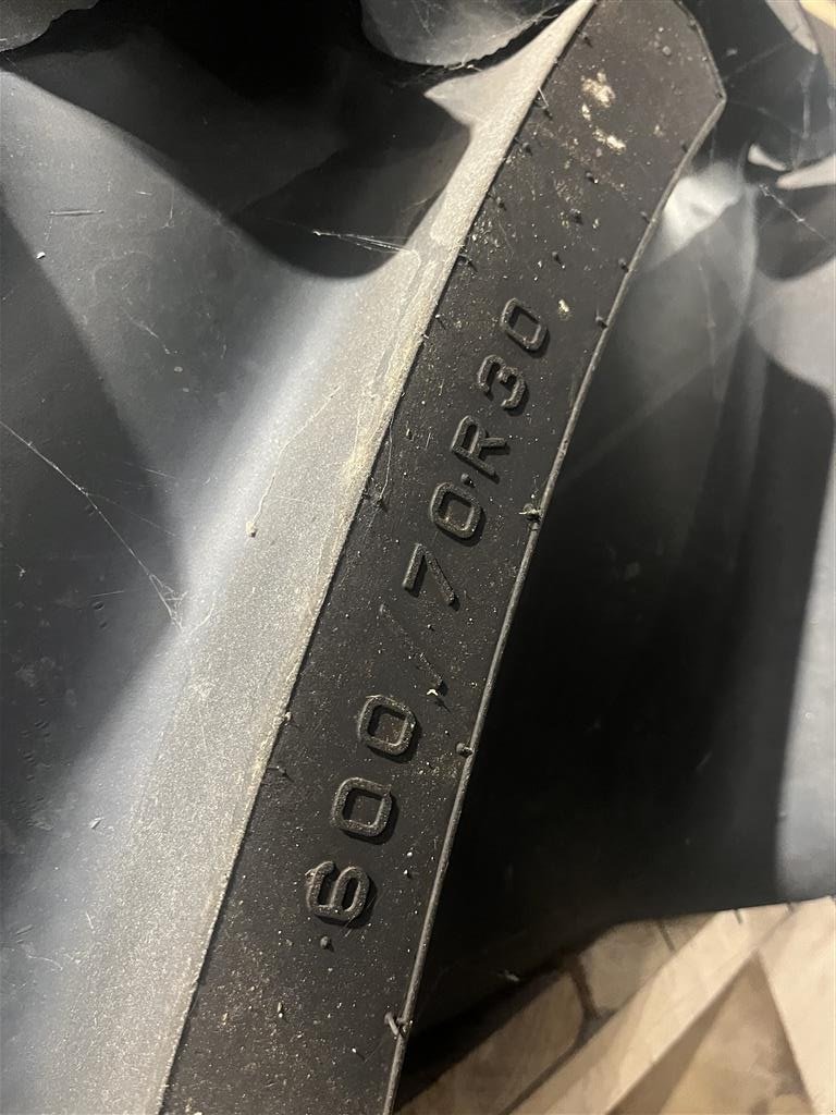 Rad Türe ait Firestone 650/85 R38 Komplette hjul., Gebrauchtmaschine içinde Spøttrup (resim 3)